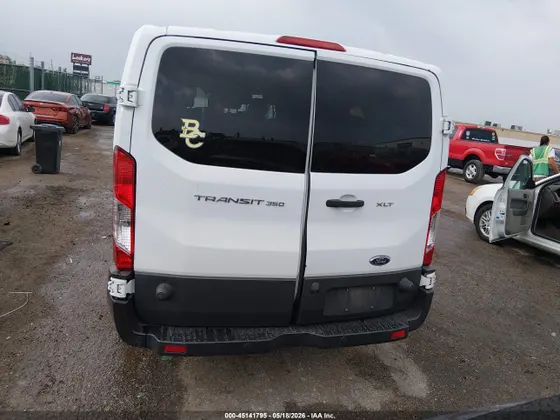 2016 Ford Transit Wagon XLT