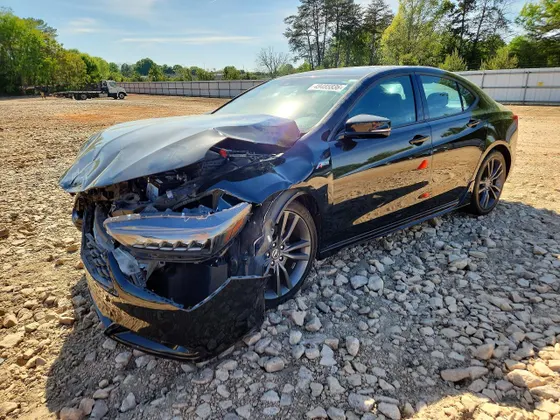 2019 Acura TLX w/A-Spec Pkg