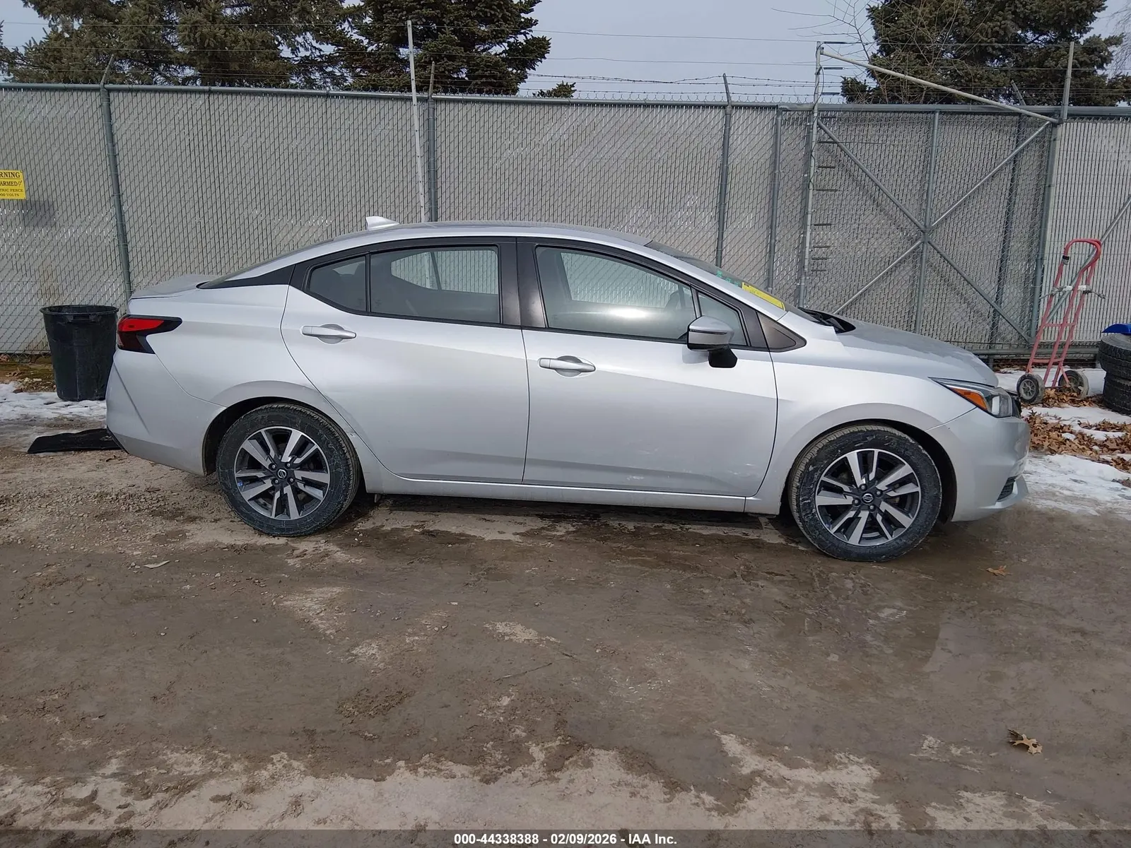 2020 Nissan Versa SV