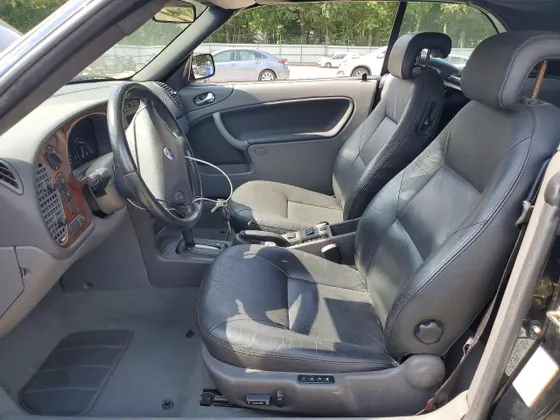 2002 Saab 9-3 SE