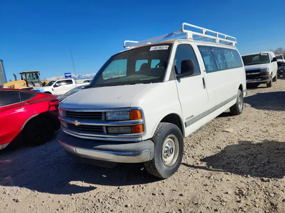 2002 Chevrolet Express Van EXPRESS G3500