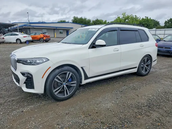 2019 BMW X7 xDrive40i