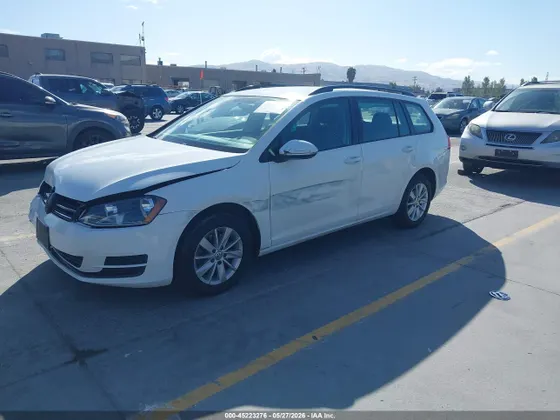 2015 Volkswagen Golf SportWagen TSI S