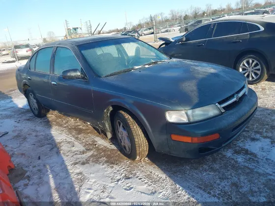 1997 Nissan Maxima GXE