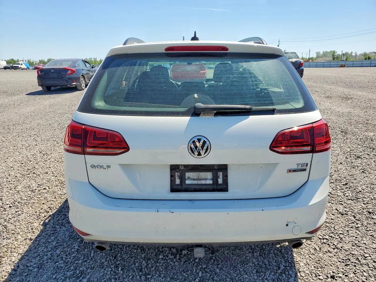 2017 Volkswagen Golf SportWagen S