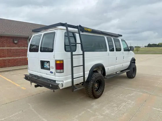 1994 Ford Club Wagon XL