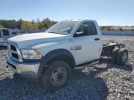 2017 Ram 5500 Chassis Cab Tradesman