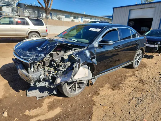 2015 Ford Taurus SEL