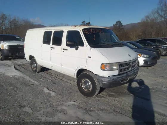 1995 Dodge Ram Van B2500
