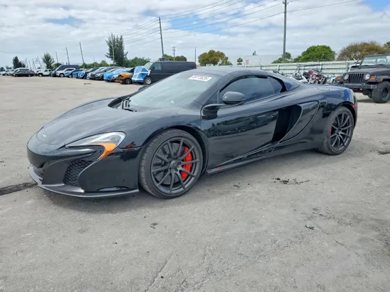 2015 McLaren 650S