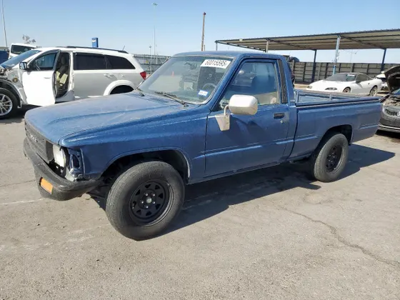 1987 Toyota Std Bed Trucks 1/2 TON RN50