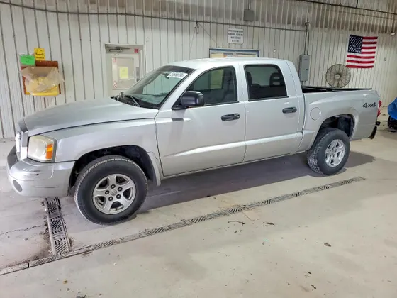 2006 Dodge Dakota SLT