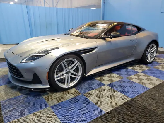 2024 Aston Martin DB12