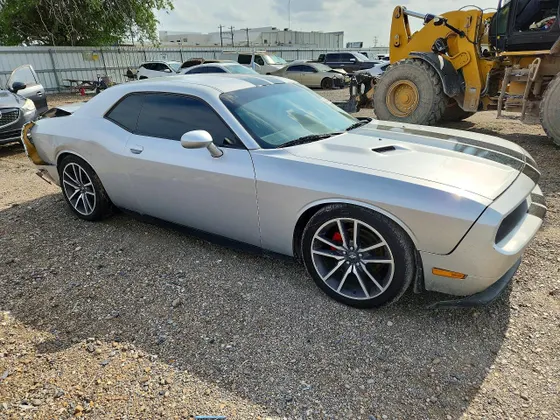 2012 Dodge Challenger SXT