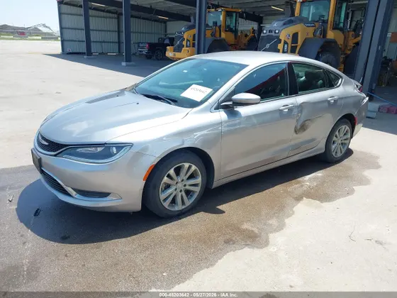 2015 Chrysler 200 Limited