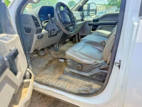 2018 Ford Super Duty F-350 DRW XL