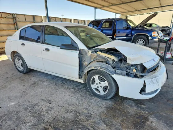 2004 Saturn ION ION 1