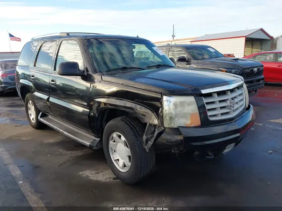 2002 Cadillac Escalade STANDARD