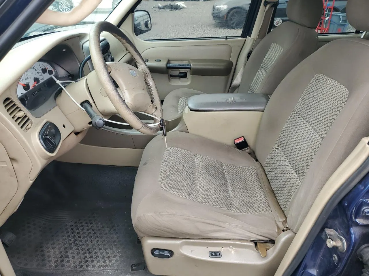 2005 Ford Explorer Sport Trac XLS