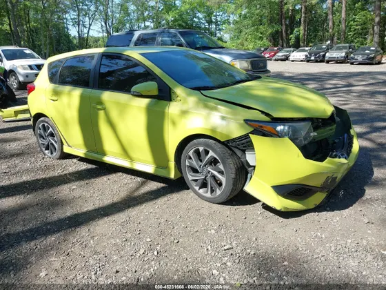 2016 Scion iM