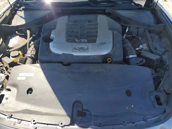 2011 INFINITI M56