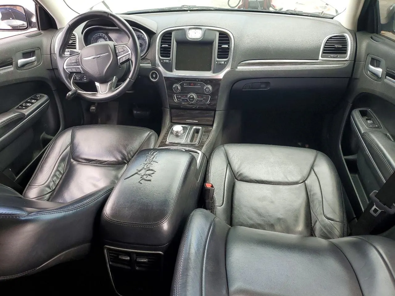 2015 Chrysler 300 Limited