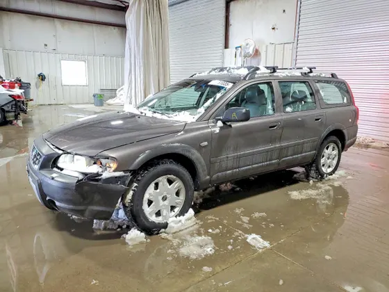 2005 Volvo XC70