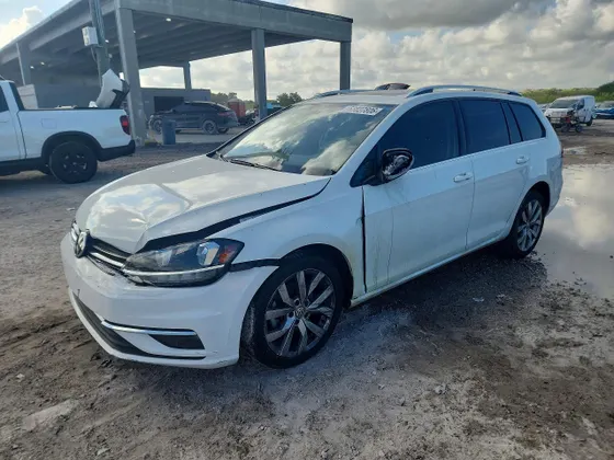2018 Volkswagen Golf SportWagen SEL