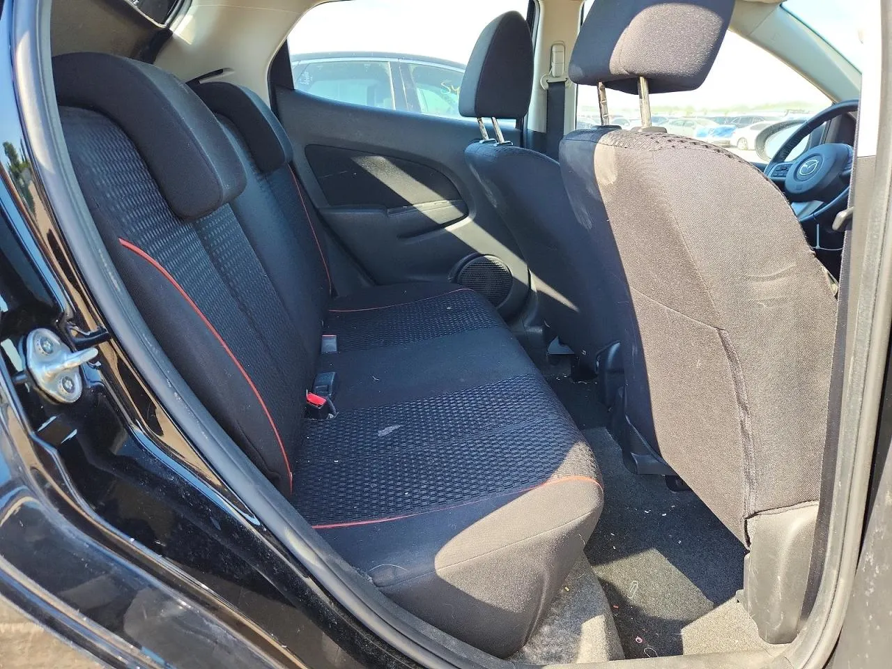 2011 Mazda Mazda2 Touring