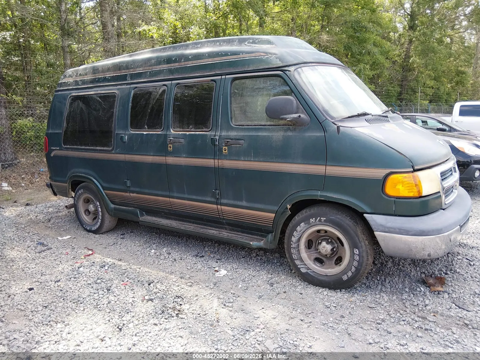1999 Dodge Ram Van