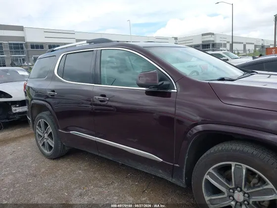 2017 GMC Acadia Denali
