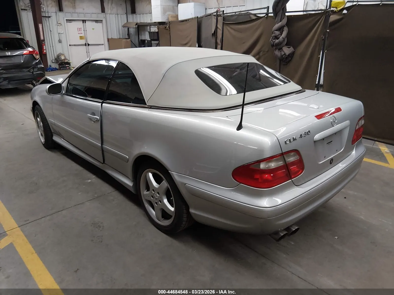 2003 Mercedes-Benz CLK-Class 4.3L