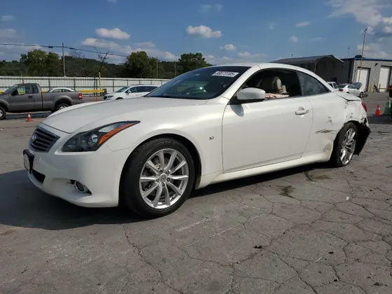 2014 INFINITI Q60 Convertible