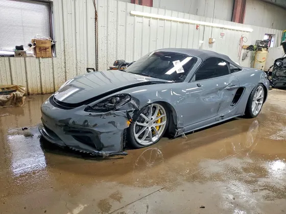 2023 Porsche 718 Spyder BOXSTER