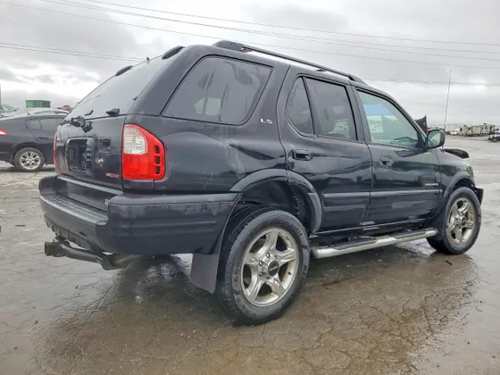 2002 Isuzu Rodeo S