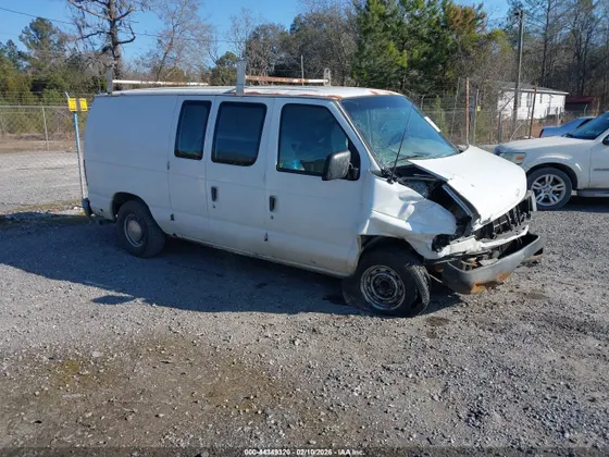 2001 Ford Econoline Cargo Van COMMERCIAL/RECREATIONAL