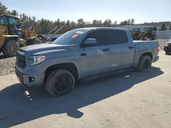 2018 Toyota Tundra 2WD SR5