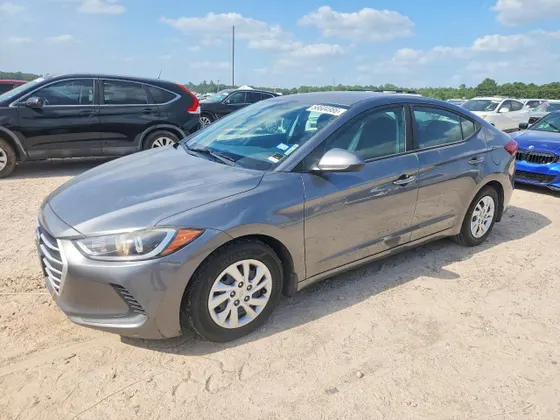 2018 Hyundai Elantra SE