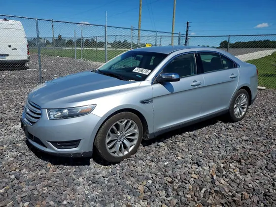 2015 Ford Taurus Limited