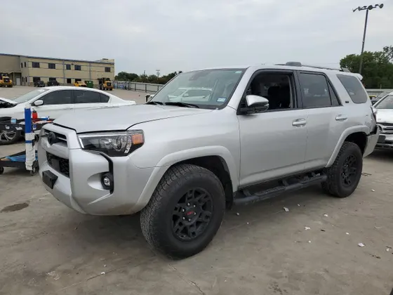 2023 Toyota 4Runner SR5 Premium