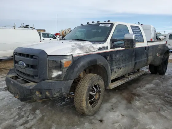2012 Ford Super Duty F-450 DRW XL