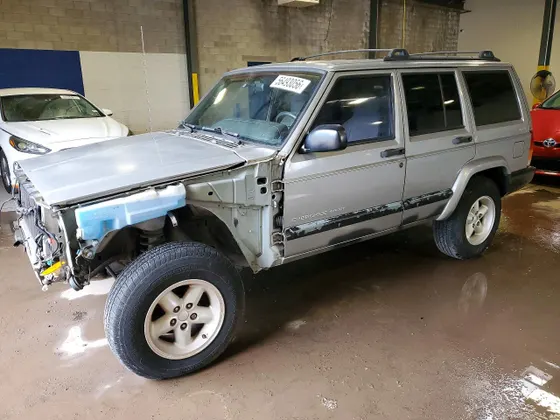 2000 Jeep Cherokee Police CHEROKEE