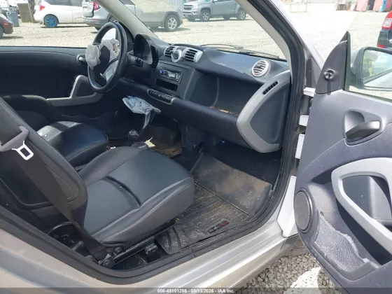 2012 smart fortwo Pure