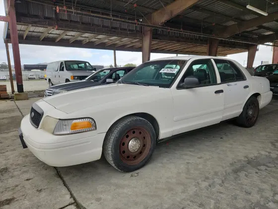 2008 Ford Crown Victoria S