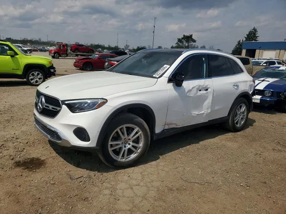 2025 Mercedes-Benz GLC GLC 300