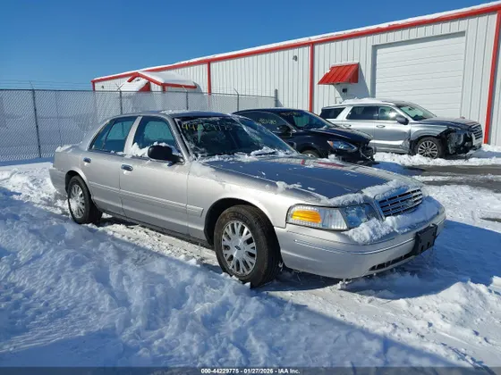 2005 Ford Crown Victoria LX