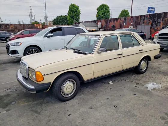 1981 Mercedes-Benz 240 Series 240D
