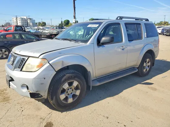 2008 Nissan Pathfinder S