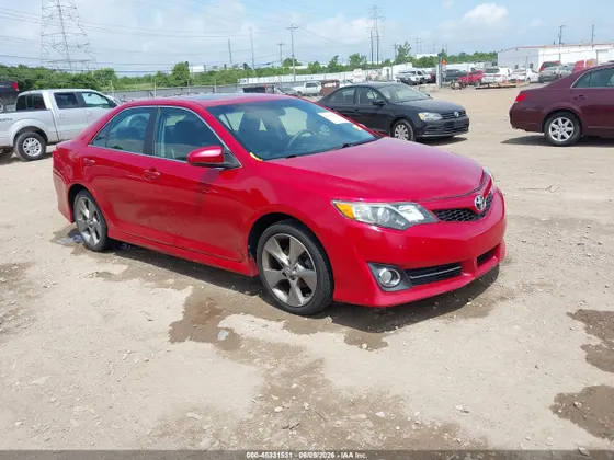2012 Toyota Camry SE Sport Limited Edition