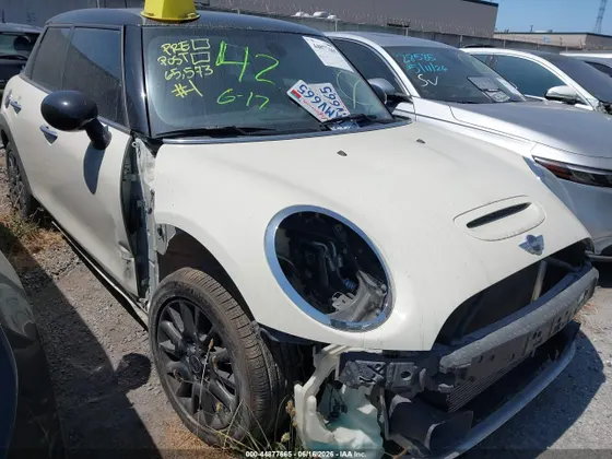 2017 MINI Hardtop 4 Door Cooper S